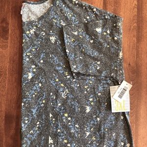 NWT LLR Medium Heather Gray with Blue Chevron Irma